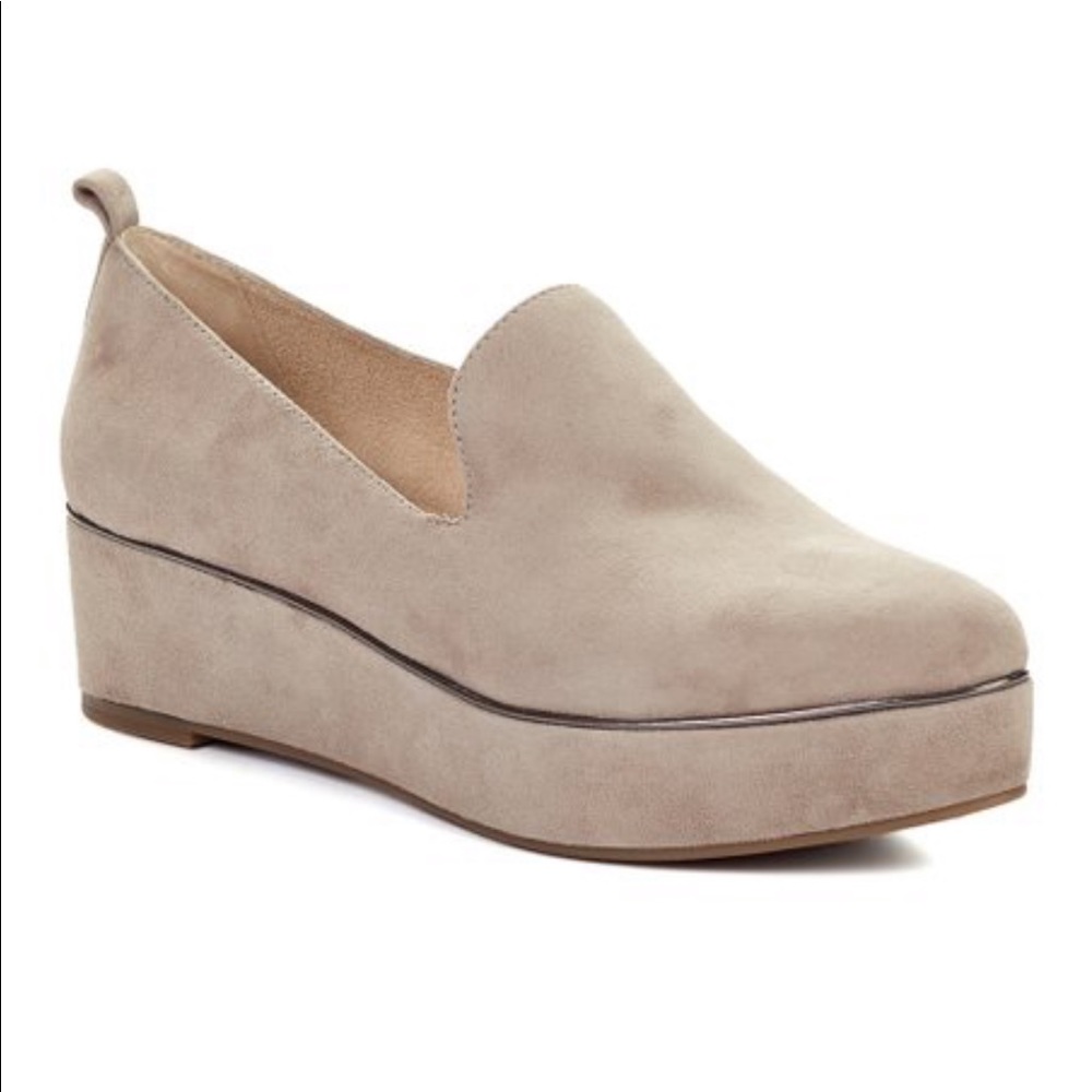 KLIK flatform desert suede loafer EUC